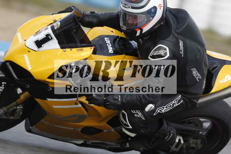 /Archiv-2025/02 28.-31.01.2025 Moto Center Thun Jerez/rot-red/51